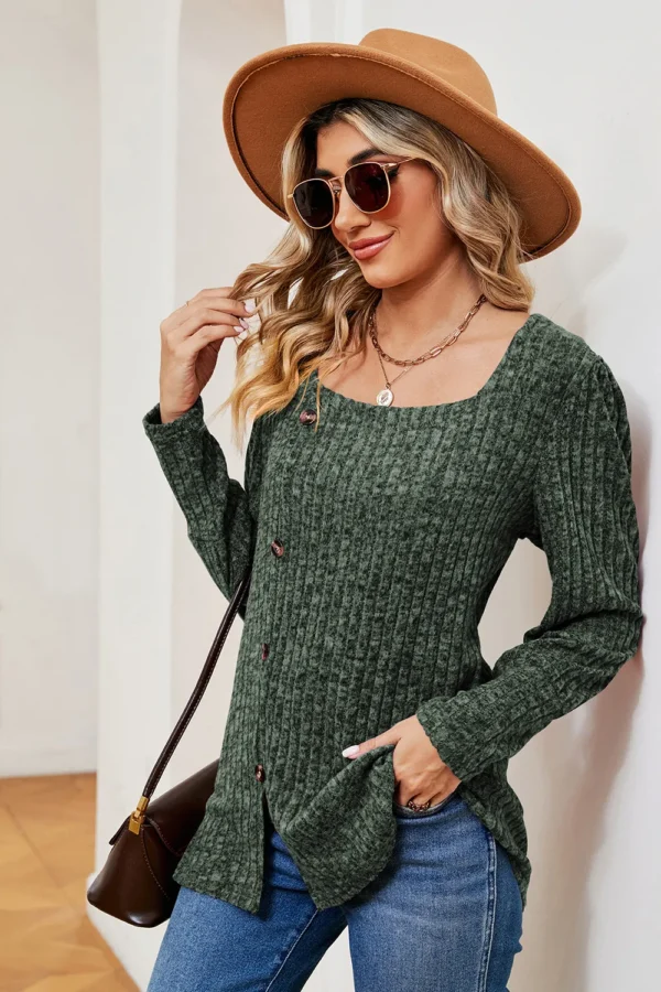 Square collar brushed button loose T-shirt - Image 2