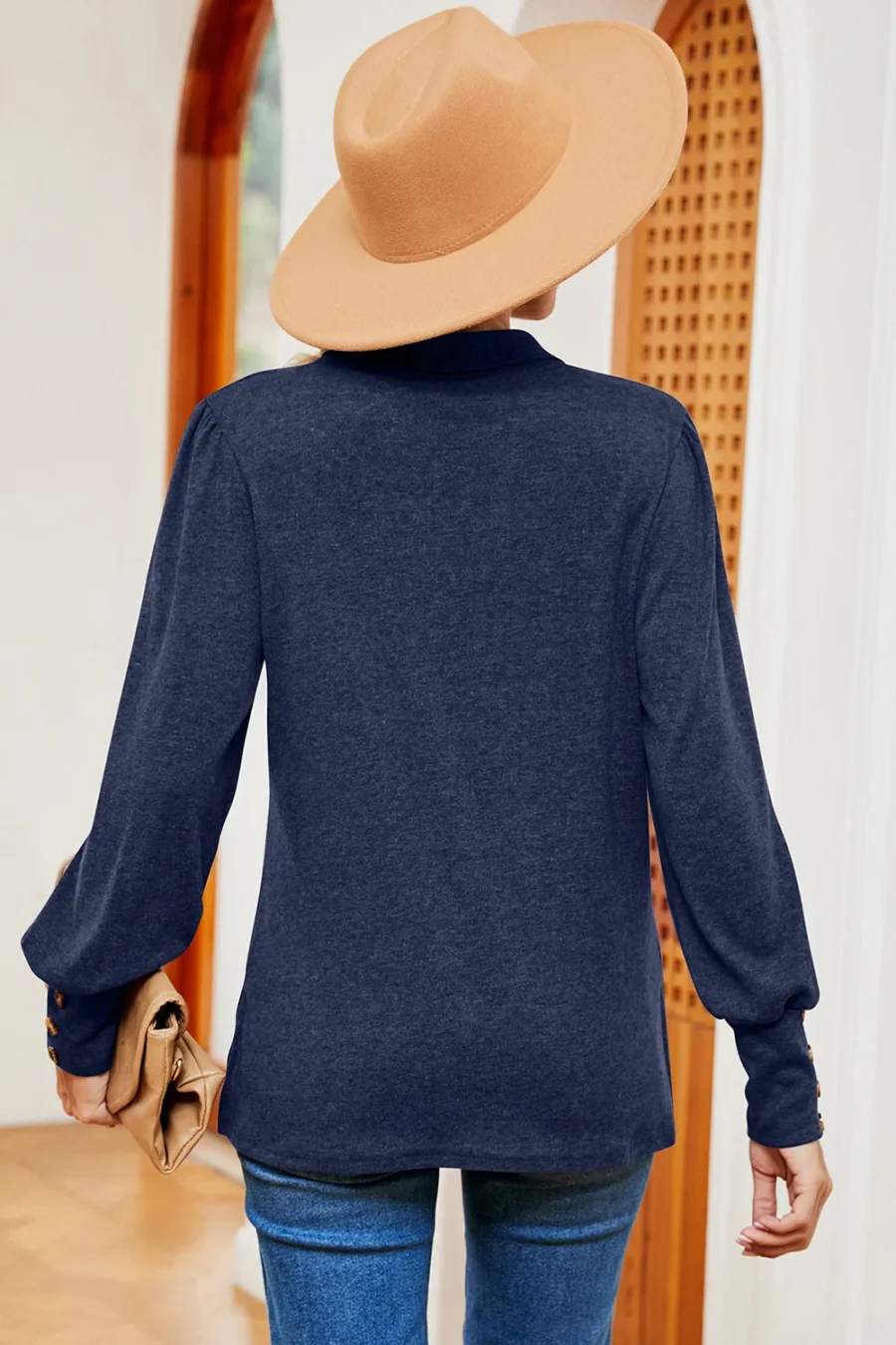 Collar loose brushed T-shirt - Image 2