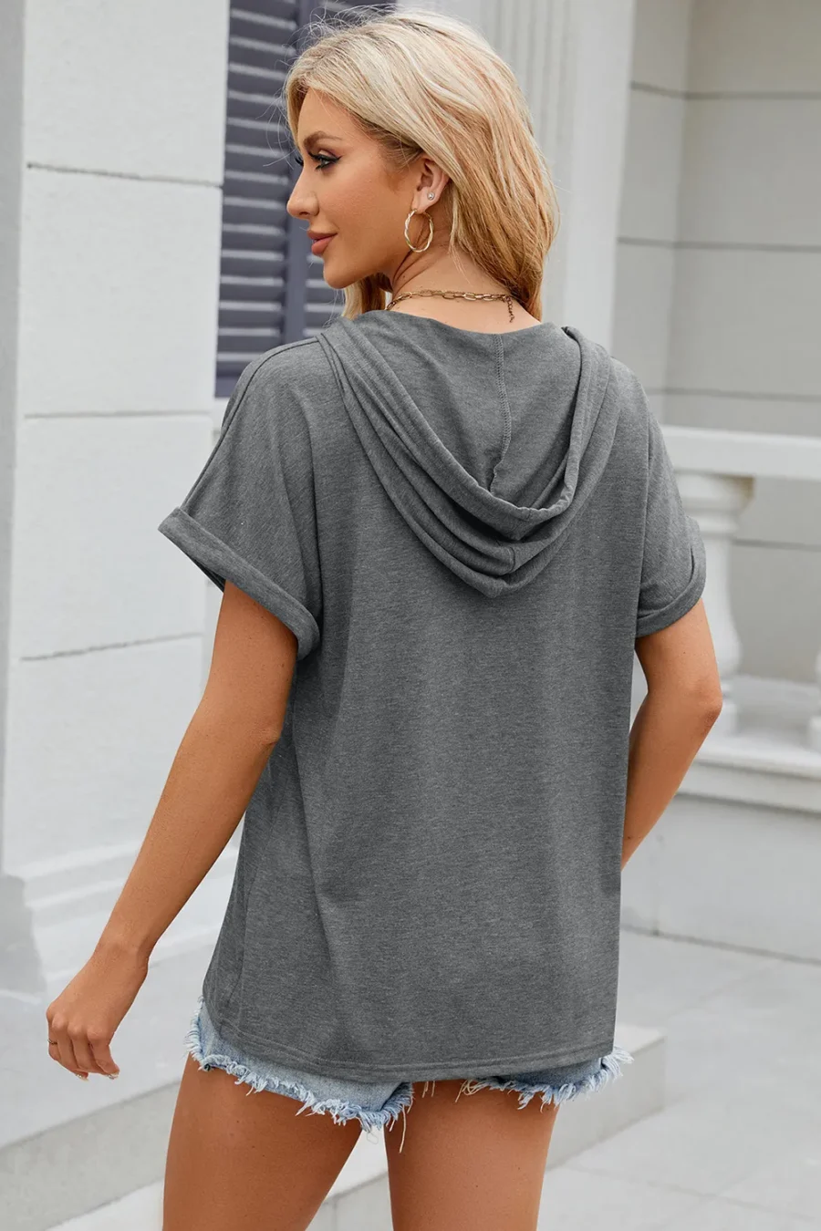 hooded button loose T-shirt - Image 32