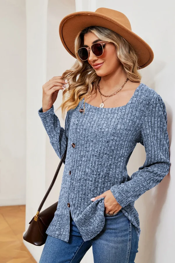 Square collar brushed button loose T-shirt - Image 5