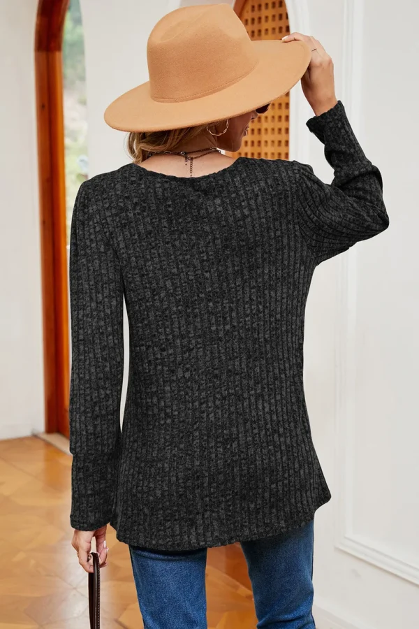 Square collar brushed button loose T-shirt - Image 9