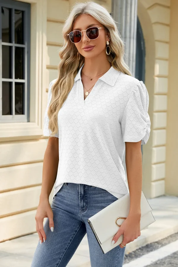 V-neck short sleeved loose T-shirt - Image 5
