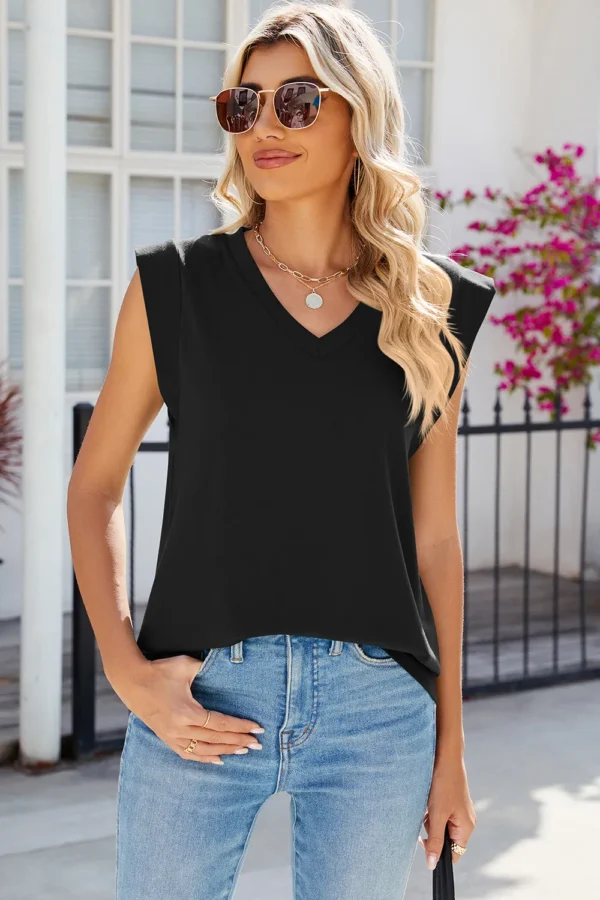 V-neck loose sleeveless T-shirt