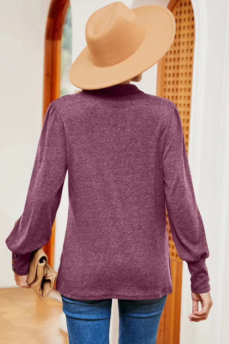 Collar loose brushed T-shirt - Image 15